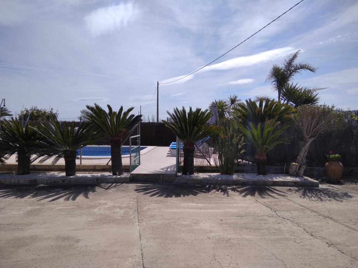 Caseta Del Chato Deltebre Buitenkant foto